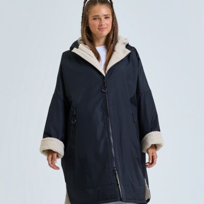 TriDri® All-seasons waterproof changing robe Thumbnail