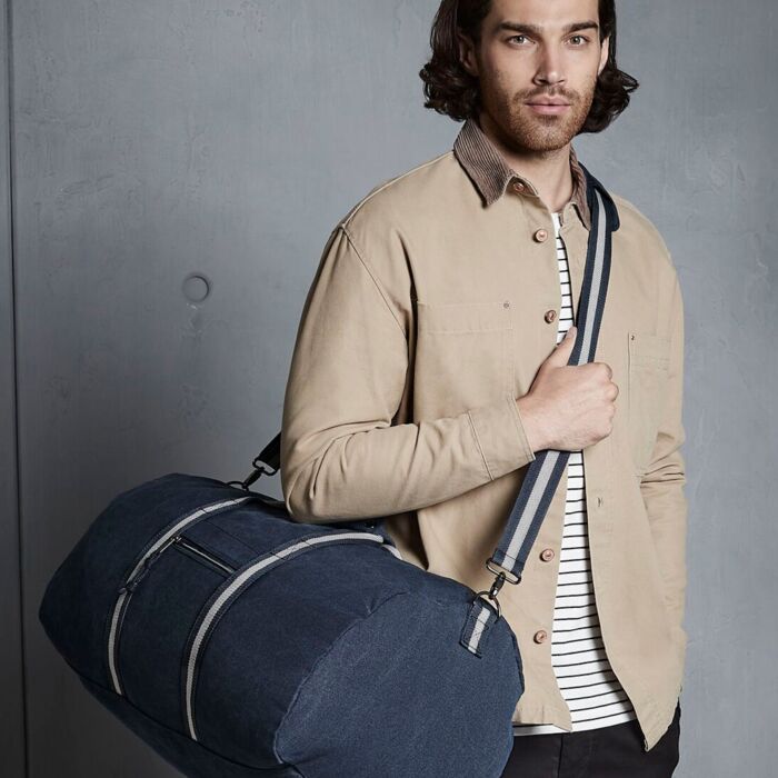 Vintage Canvas Holdall Thumbnail